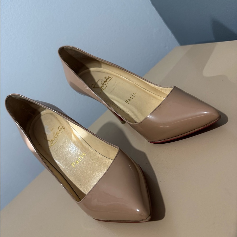Christian Louboutin Pigalle Beige Pumps 34 - Picture 8 of 8